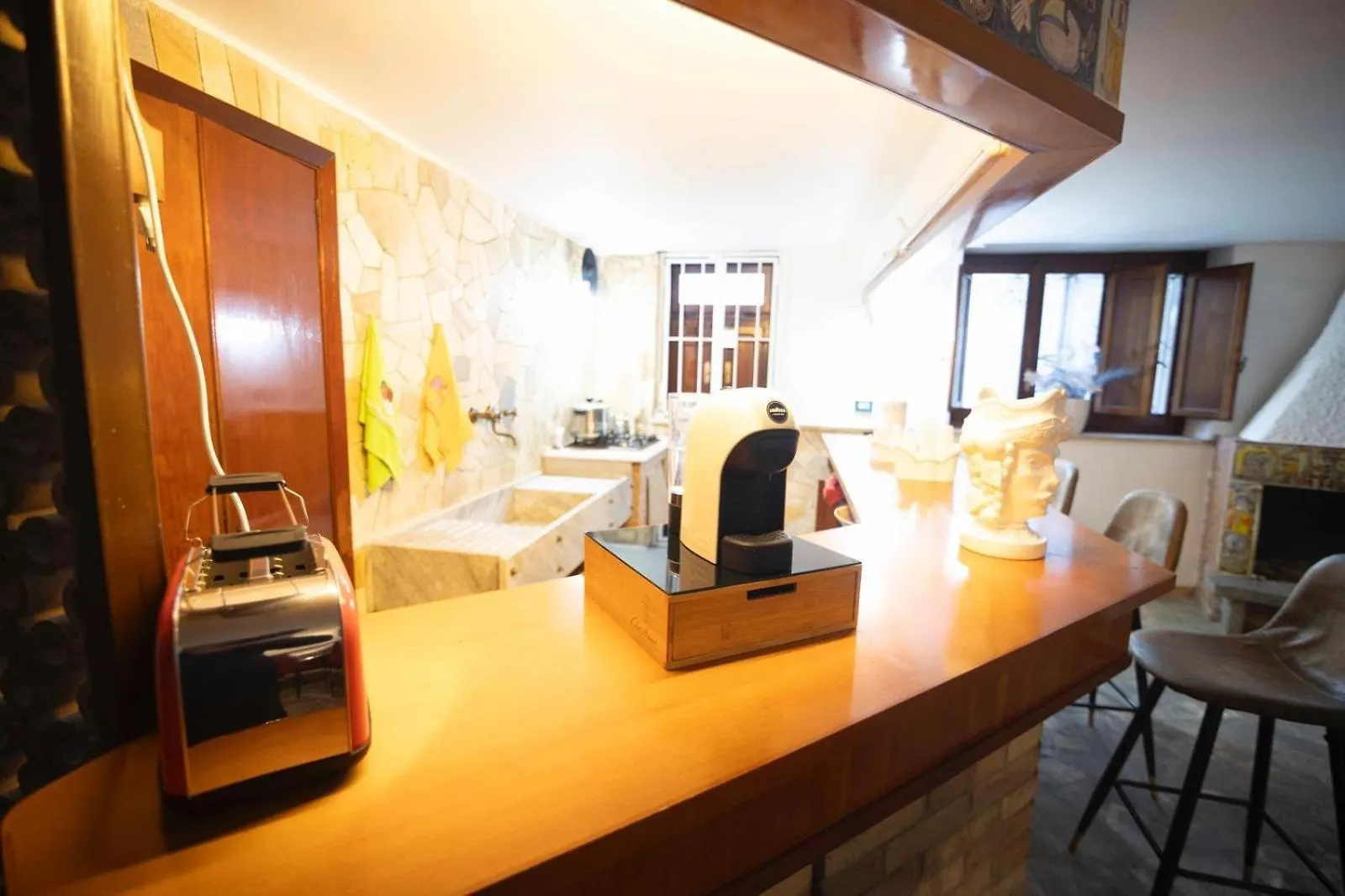 Sicily Wonders, Villa By The Beach For 12 Guests Carini Holiday home