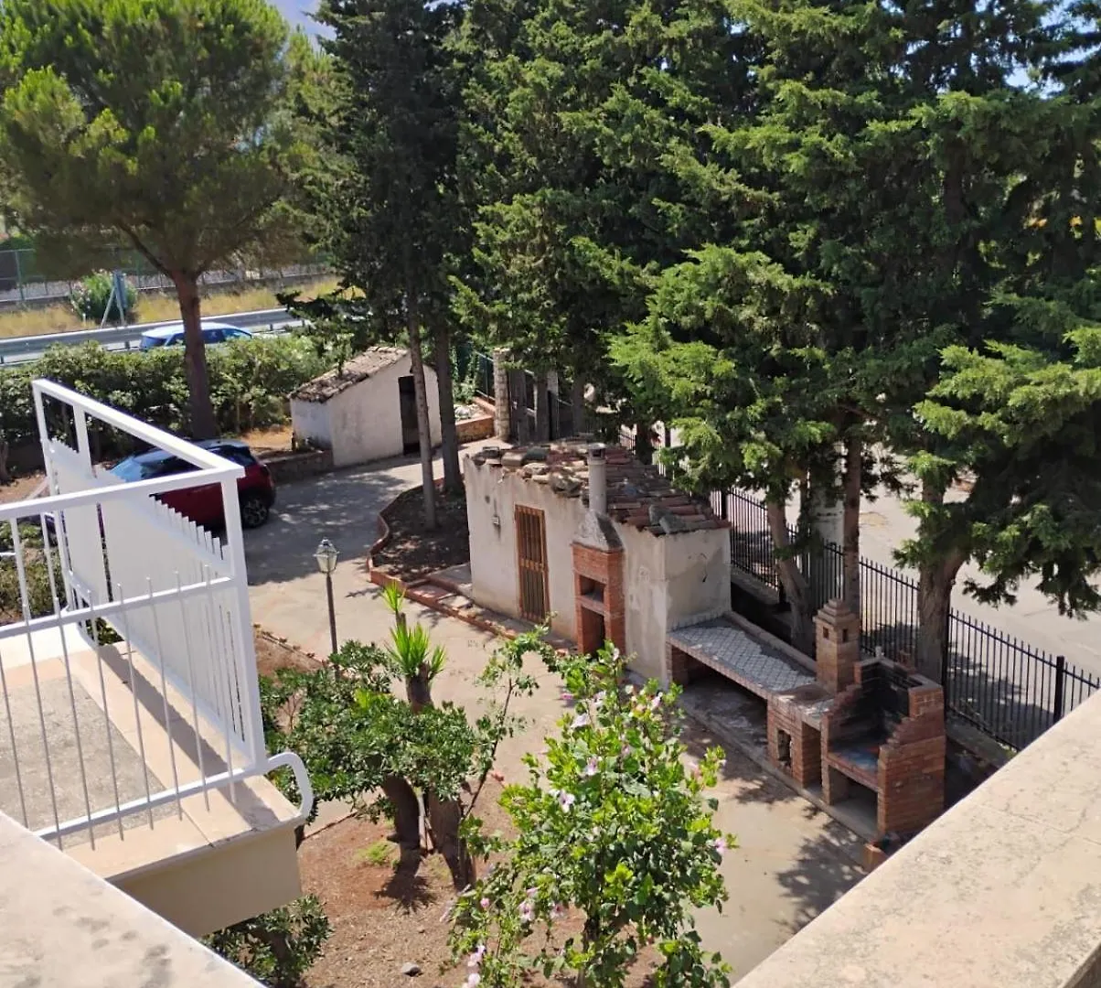 Vakantiehuis Sicily Wonders, Villa By The Beach For 12 Guests Carini